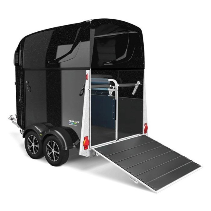 HUMBAUR-Pegasus-Style-2700-S-Pferdeanhaenger-3-2.jpg HUMBAUR Pegasus Style 2700 S